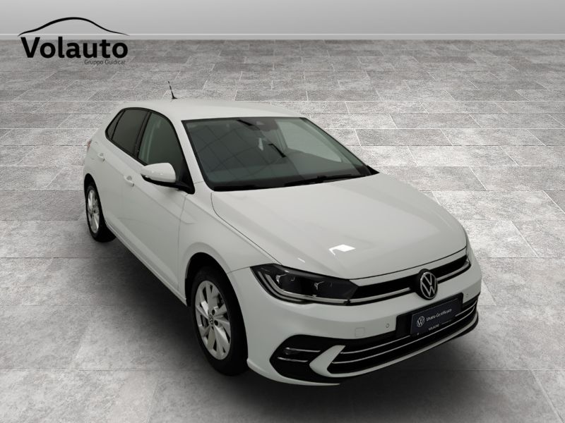 GuidiCar - VOLKSWAGEN Polo 2022 Polo 1.0 tsi Style 95cv Usato