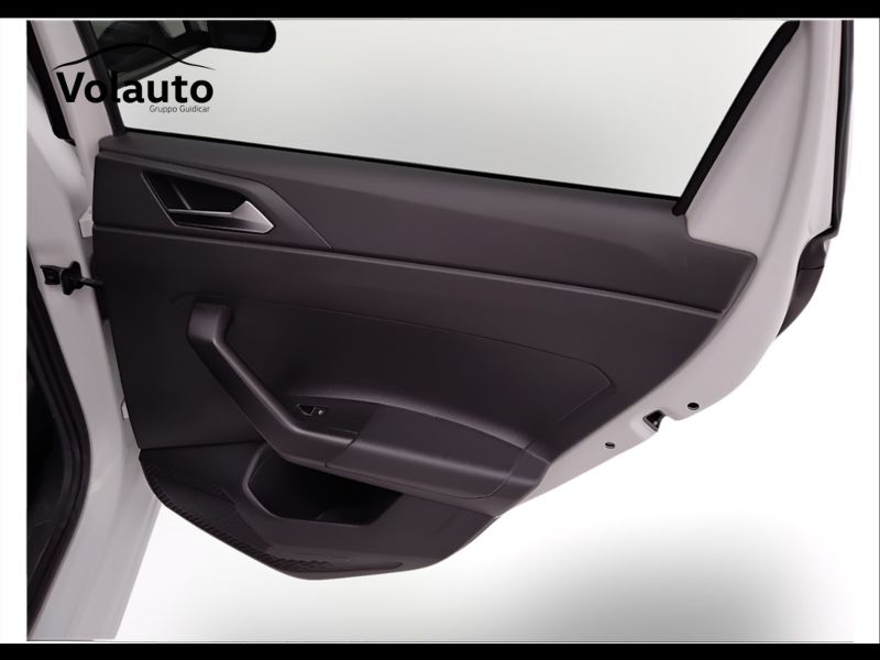 GuidiCar - VOLKSWAGEN Polo 2022 Polo 1.0 tsi Style 95cv Usato