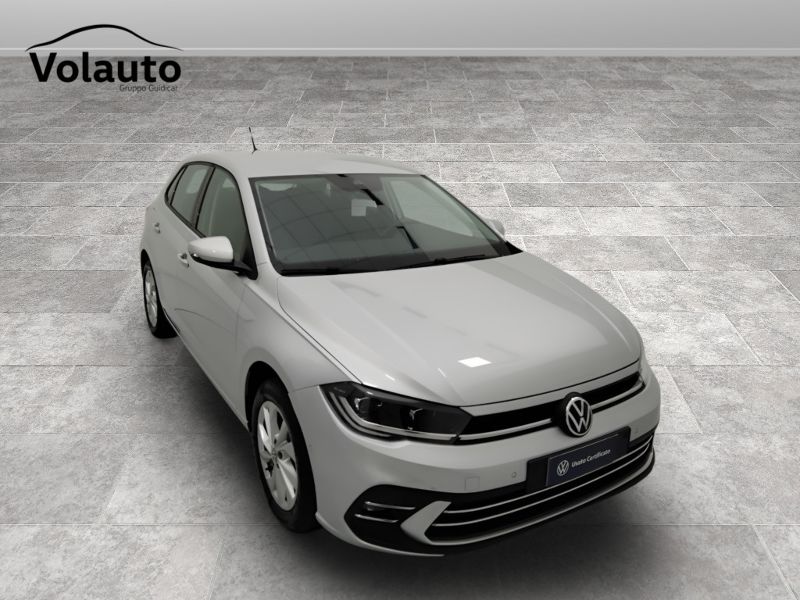 GuidiCar - VOLKSWAGEN Polo 2024 Polo 1.0 tsi Style 95cv Usato