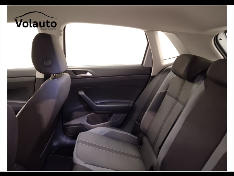 GuidiCar - VOLKSWAGEN Polo 2024 Polo 1.0 tsi Style 95cv Usato