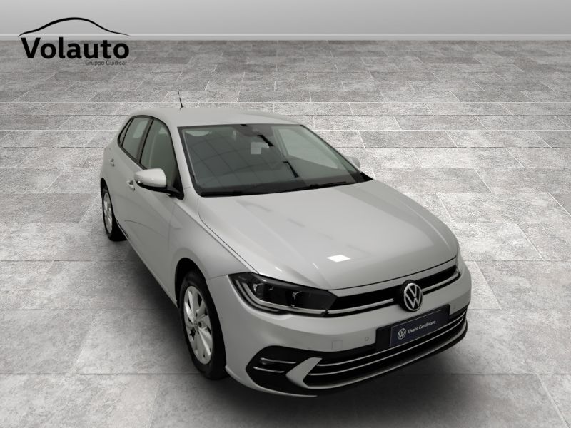 GuidiCar - VOLKSWAGEN Polo 2024 Polo 1.0 tsi Style 95cv Usato