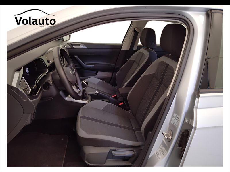 GuidiCar - VOLKSWAGEN Polo 2024 Polo 1.0 tsi Style 95cv Usato