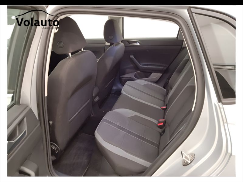GuidiCar - VOLKSWAGEN Polo 2024 Polo 1.0 tsi Style 95cv Usato
