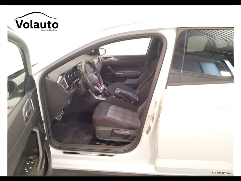 GuidiCar - VOLKSWAGEN Polo 2022 Polo 2.0 tsi GTI dsg Usato