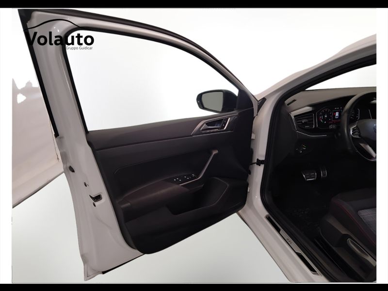 GuidiCar - VOLKSWAGEN Polo 2022 Polo 2.0 tsi GTI dsg Usato