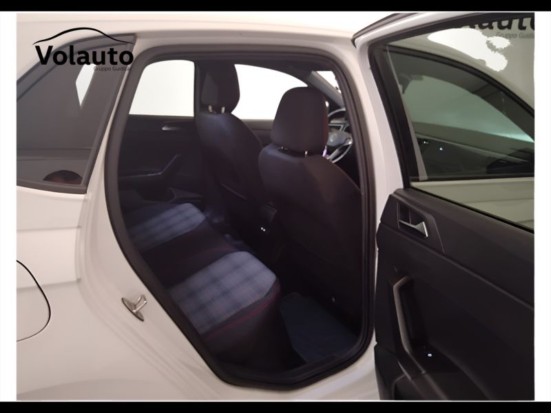 GuidiCar - VOLKSWAGEN Polo 2022 Polo 2.0 tsi GTI dsg Usato