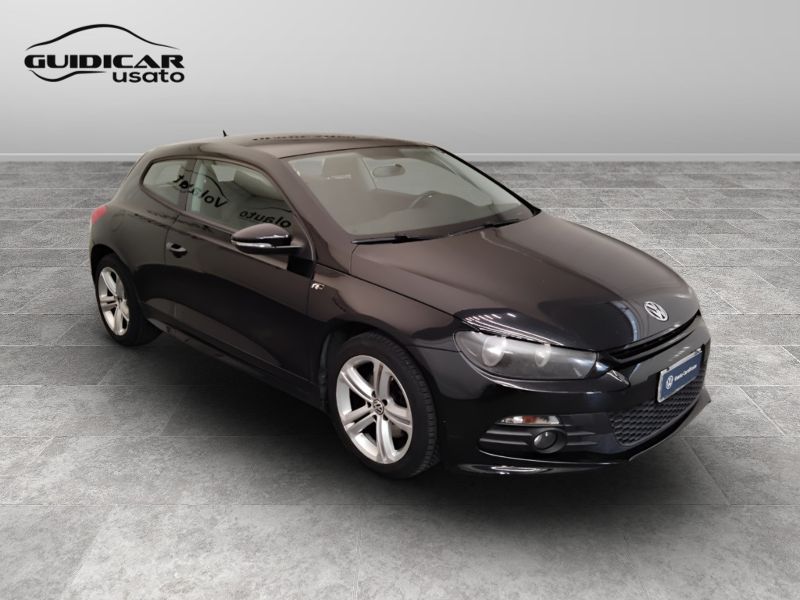 GuidiCar - VOLKSWAGEN Scirocco 2010 Scirocco 1.4 tsi Usato