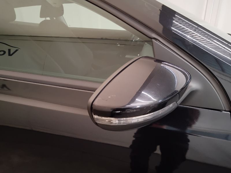 GuidiCar - VOLKSWAGEN Scirocco 2010 Scirocco 1.4 tsi Usato