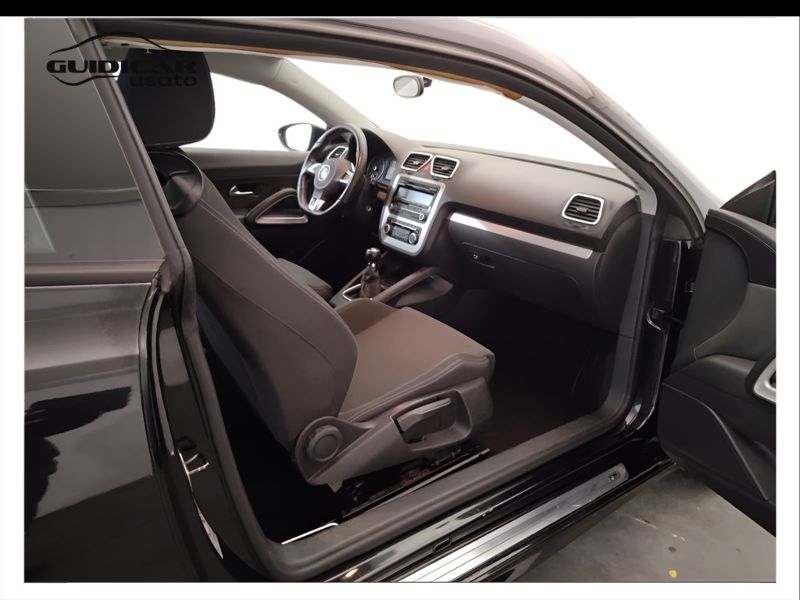 GuidiCar - VOLKSWAGEN Scirocco 2010 Scirocco 1.4 tsi Usato