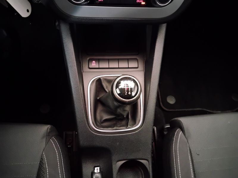GuidiCar - VOLKSWAGEN Scirocco 2010 Scirocco 1.4 tsi Usato