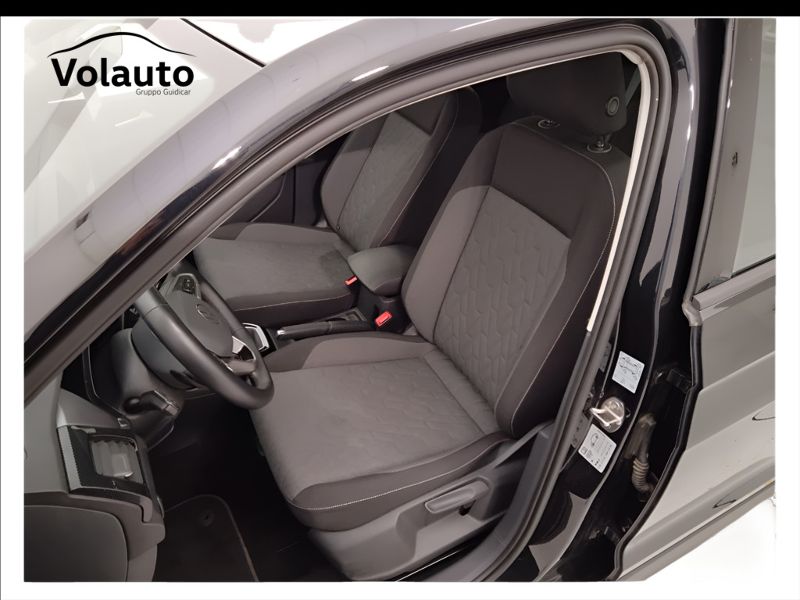 GuidiCar - VOLKSWAGEN T-Cross 2024 T-Cross 1.0 tsi Life 115cv dsg Usato