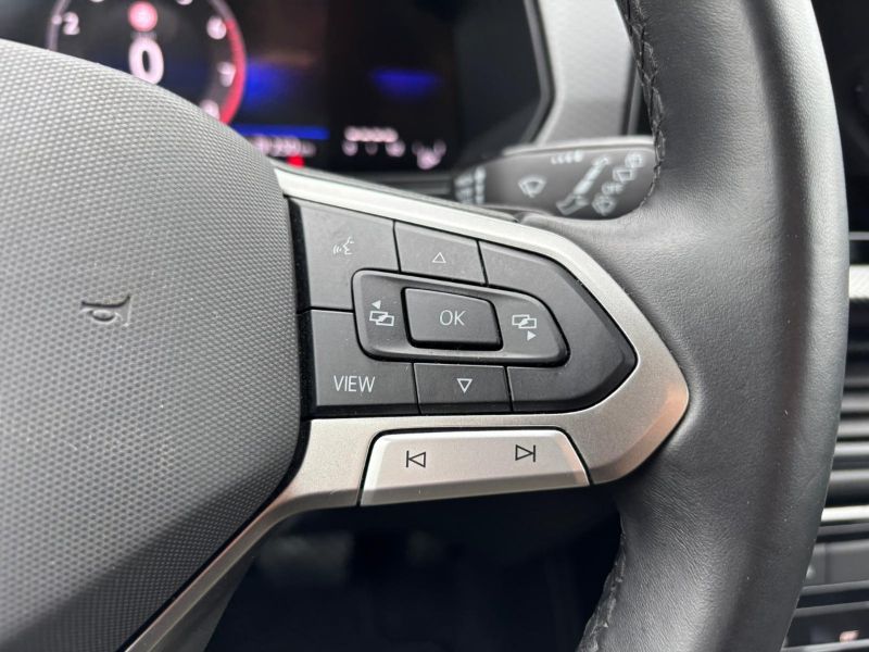 GuidiCar - VOLKSWAGEN T-Cross 2024 T-Cross 1.0 tsi Life 115cv dsg Usato