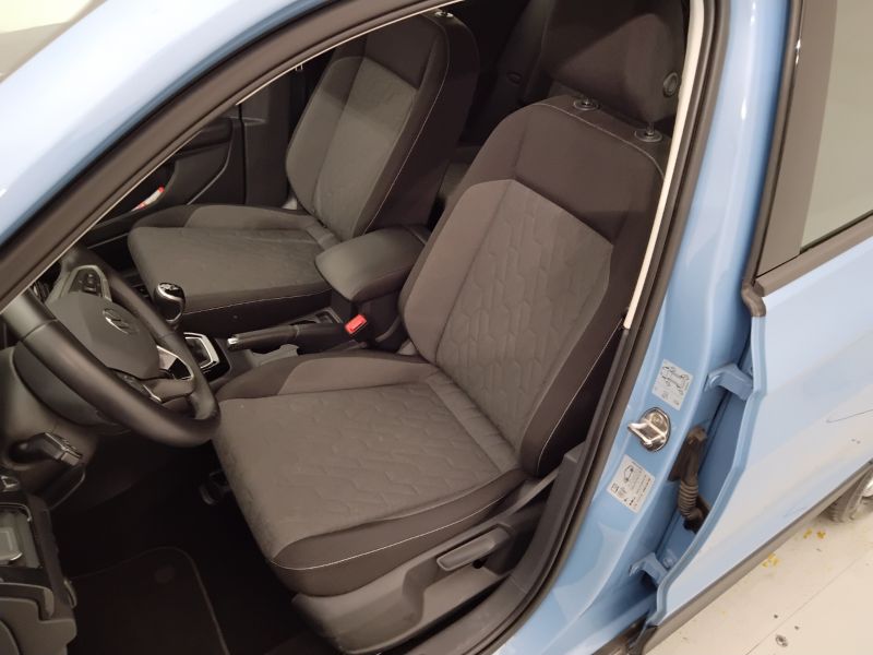 GuidiCar - VOLKSWAGEN T-Cross 2024 T-Cross 1.0 tsi Life 95cv Usato