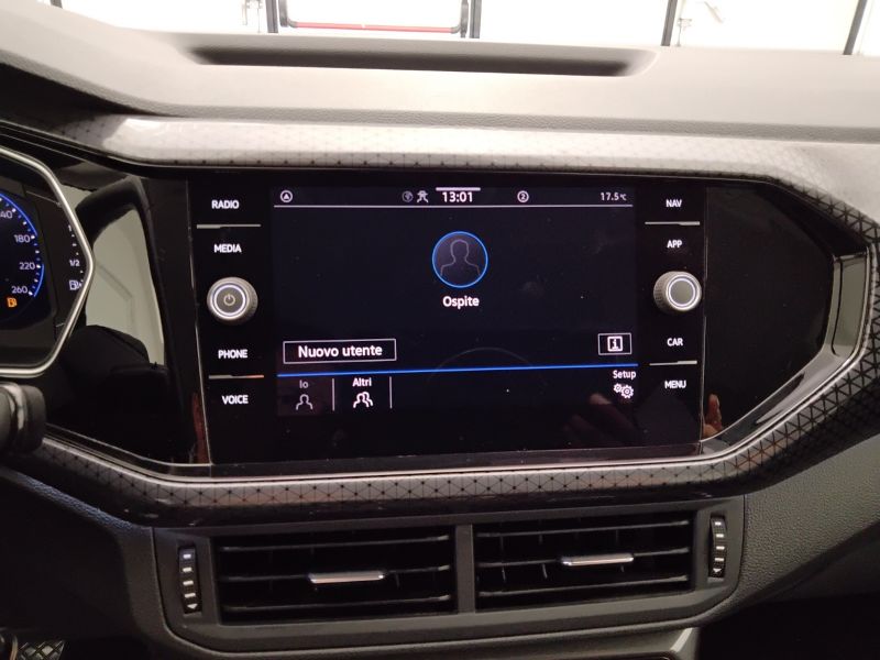 GuidiCar - VOLKSWAGEN T-Cross 2021 T-Cross 1.0 tsi Advanced 110cv Usato
