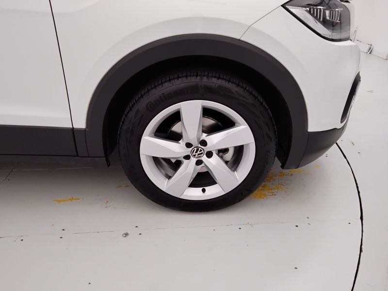 GuidiCar - VOLKSWAGEN T-Cross 2021 T-Cross 1.0 tsi Advanced 110cv Usato
