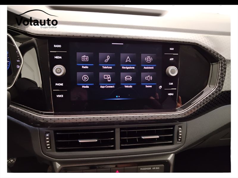 GuidiCar - VOLKSWAGEN T-Cross 2021 T-Cross 1.0 tsi Advanced 110cv Usato