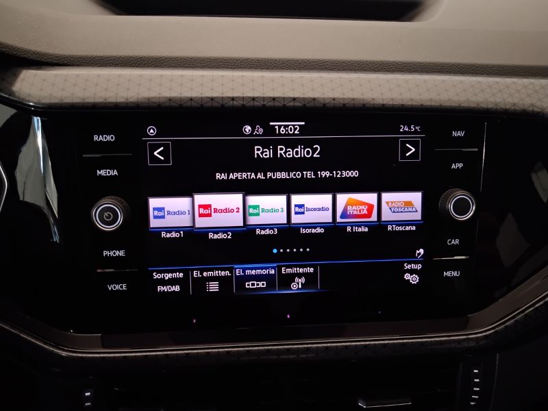 GuidiCar - VOLKSWAGEN T-Cross 2022 T-Cross 1.0 tsi Advanced 110cv Usato