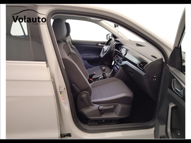 GuidiCar - VOLKSWAGEN T-Cross 2022 T-Cross 1.0 tsi Advanced 110cv Usato