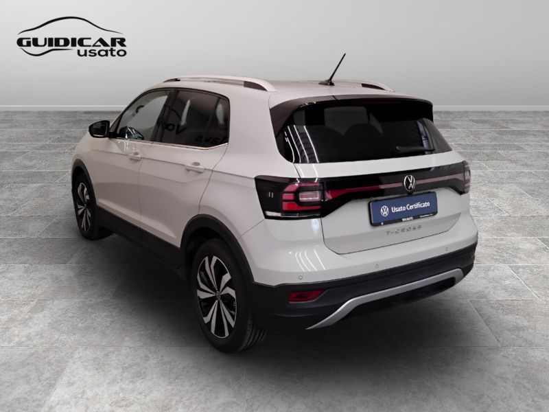 GuidiCar - VOLKSWAGEN T-Cross 2022 T-Cross 1.0 tsi Advanced 110cv Usato