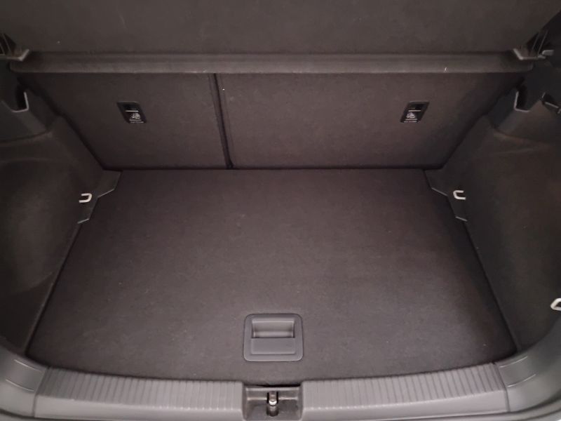 GuidiCar - VOLKSWAGEN T-Cross 2022 T-Cross 1.0 tsi Advanced 110cv Usato