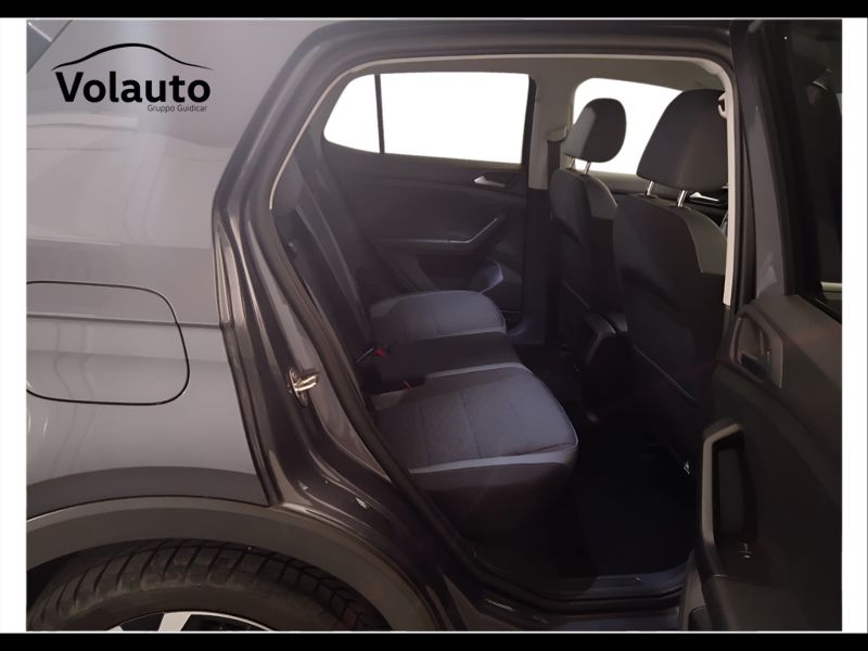 GuidiCar - VOLKSWAGEN T-Cross 2022 T-Cross 1.0 tsi Advanced 110cv Usato