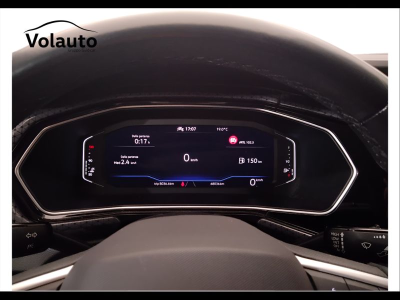 GuidiCar - VOLKSWAGEN T-Cross 2022 T-Cross 1.0 tsi Advanced 110cv Usato