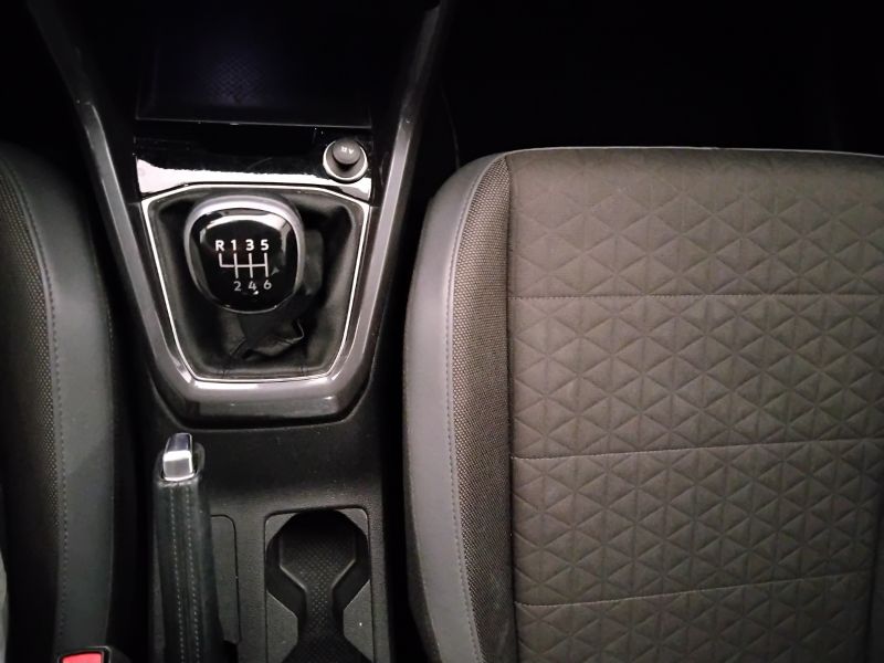 GuidiCar - VOLKSWAGEN T-Cross 2022 T-Cross 1.0 tsi Advanced 110cv Usato