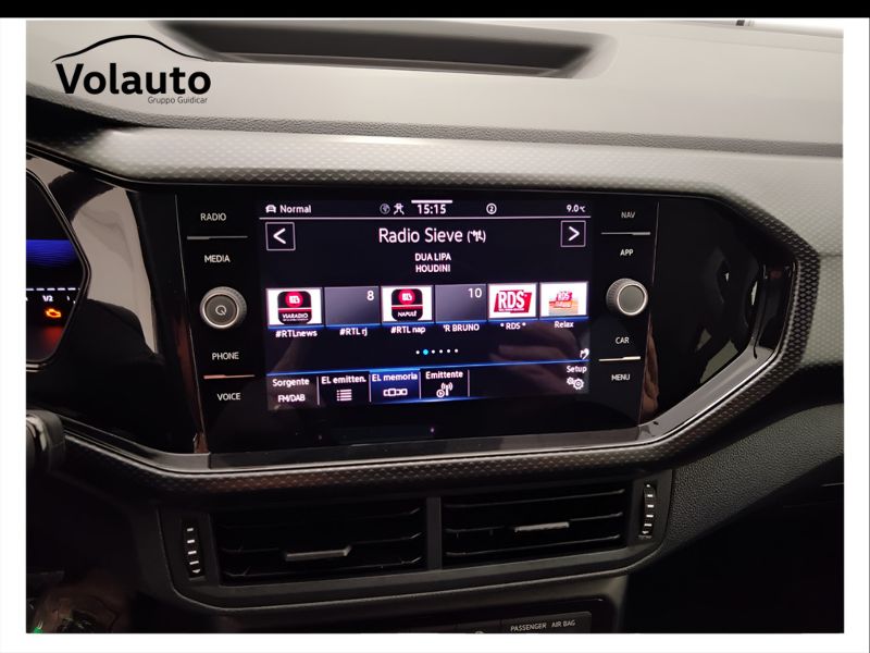 GuidiCar - VOLKSWAGEN T-Cross 2022 T-Cross 1.0 tsi Sport 110cv Usato