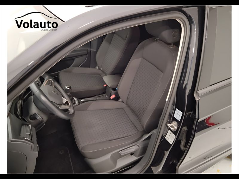 GuidiCar - VOLKSWAGEN T-Cross 2022 T-Cross 1.0 tsi Sport 95cv Usato