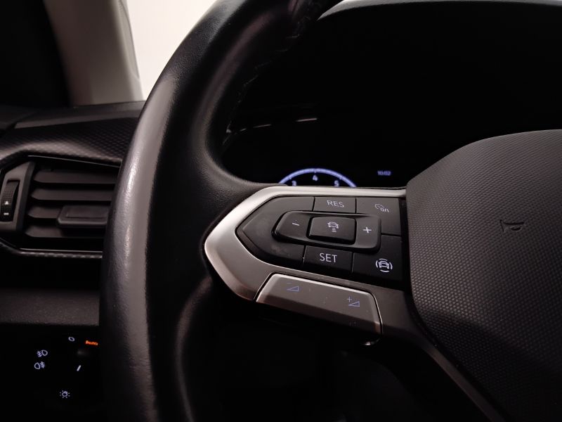 GuidiCar - VOLKSWAGEN T-Cross 2022 T-Cross 1.0 tsi Sport 95cv Usato
