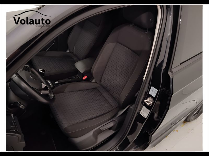 GuidiCar - VOLKSWAGEN T-Cross 2022 T-Cross 1.0 tsi Sport 95cv Usato