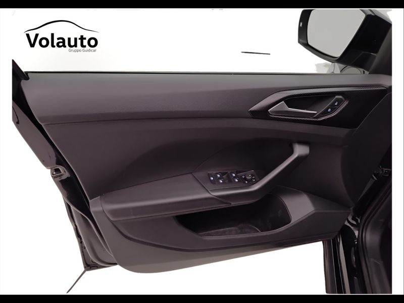 GuidiCar - VOLKSWAGEN T-Cross 2023 T-Cross 1.0 tsi Sport 95cv Usato