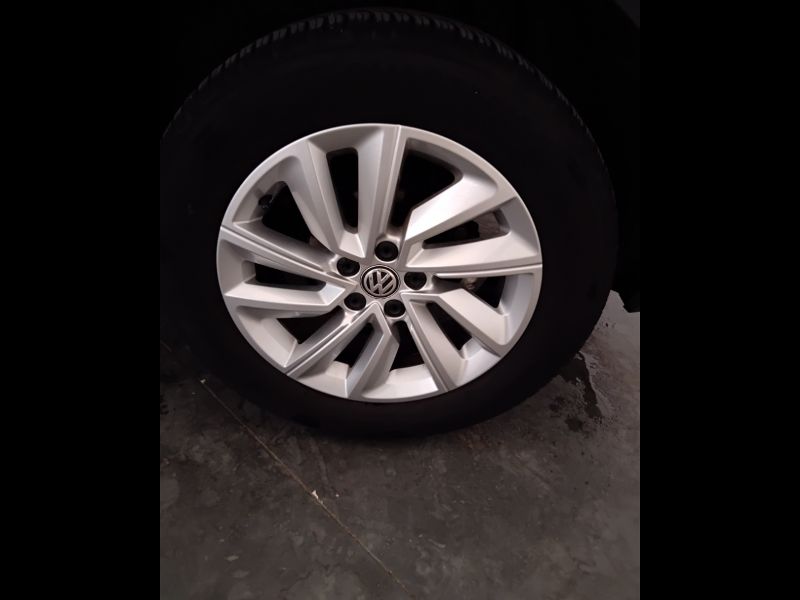 GuidiCar - VOLKSWAGEN T-Cross 2020 T-Cross 1.0 tsi Style 115cv dsg Usato