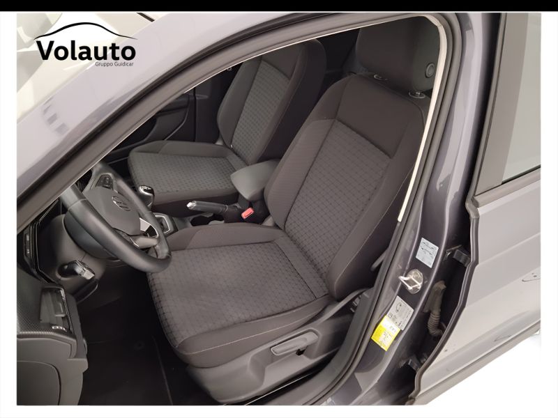 GuidiCar - VOLKSWAGEN T-Cross 2022 T-Cross 1.0 tsi Style 95cv Usato