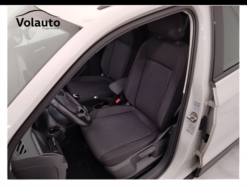GuidiCar - VOLKSWAGEN T-Cross 2023 T-Cross 1.0 tsi Style 95cv Usato