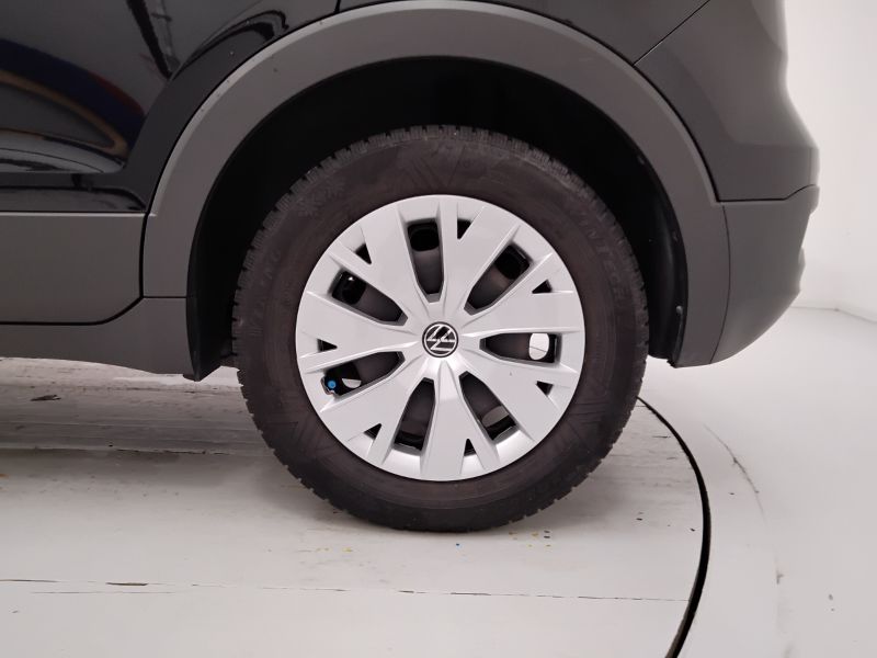 GuidiCar - VOLKSWAGEN T-Cross 2021 T-Cross 1.0 tsi Urban 95cv Usato