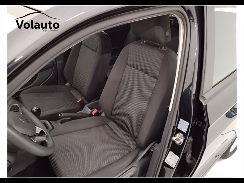 GuidiCar - VOLKSWAGEN T-Cross 2021 T-Cross 1.0 tsi Urban 95cv Usato