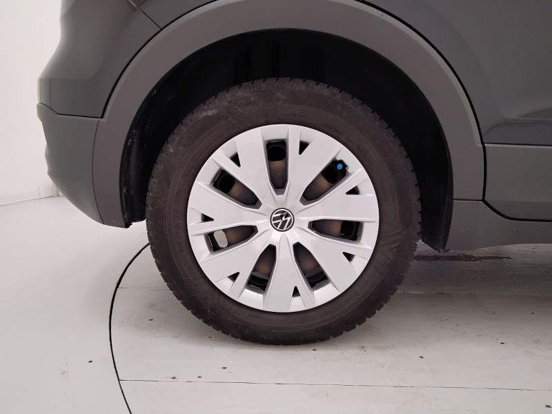 GuidiCar - VOLKSWAGEN T-Cross 2021 T-Cross 1.0 tsi Urban 95cv Usato