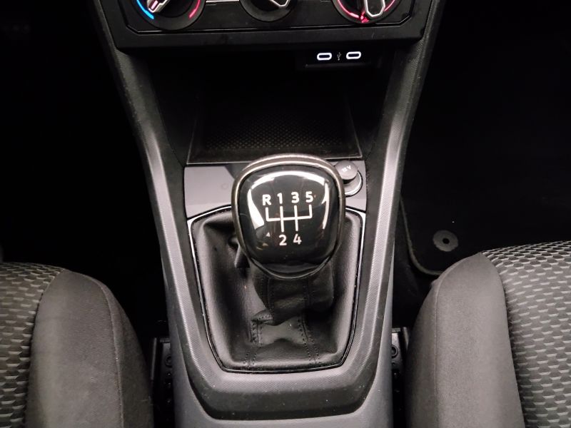 GuidiCar - VOLKSWAGEN T-Cross 2021 T-Cross 1.0 tsi Urban 95cv Usato