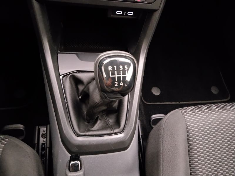 GuidiCar - VOLKSWAGEN T-Cross 2021 T-Cross 1.0 tsi Urban 95cv Usato