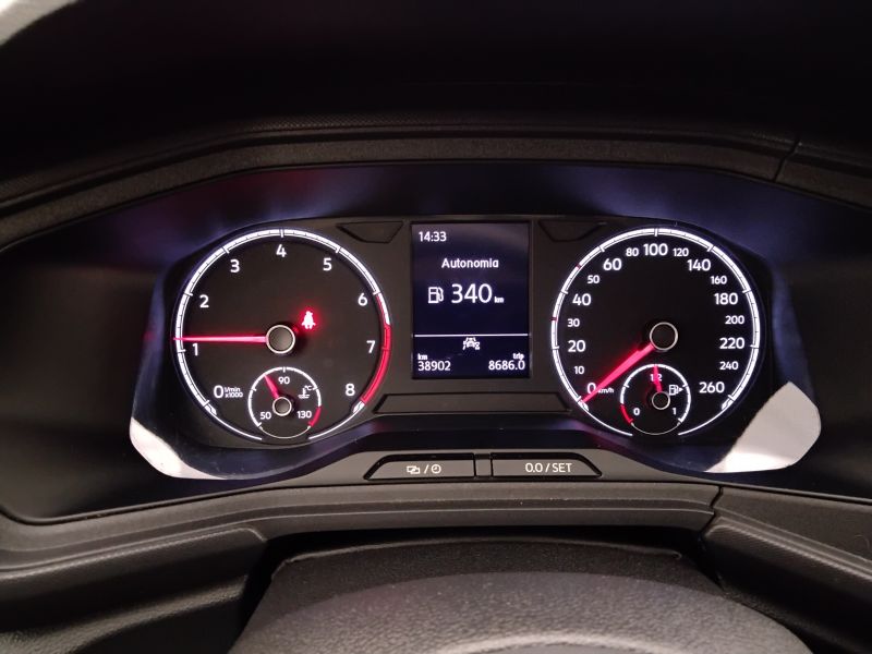 GuidiCar - VOLKSWAGEN T-Cross 2021 T-Cross 1.0 tsi Urban 95cv Usato