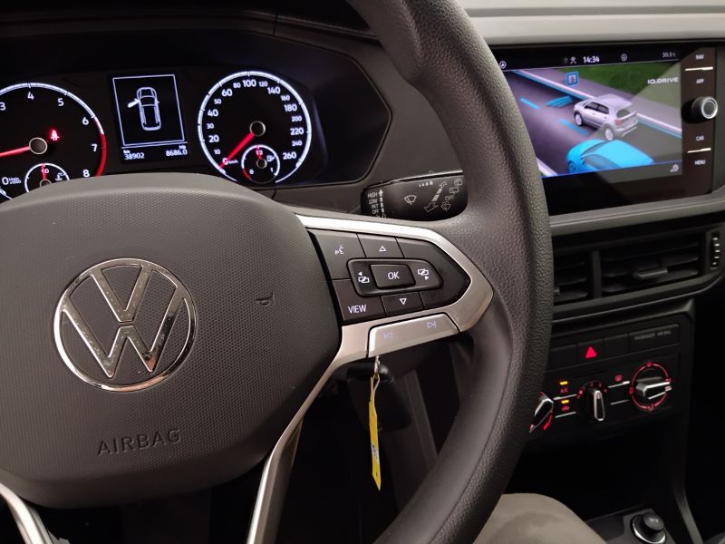 GuidiCar - VOLKSWAGEN T-Cross 2021 T-Cross 1.0 tsi Urban 95cv Usato