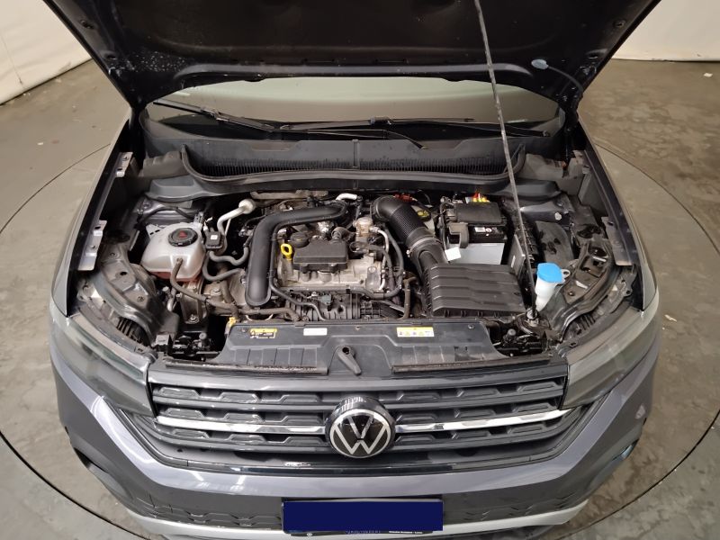 GuidiCar - VOLKSWAGEN T-Cross 2022 T-Cross 1.0 tsi Urban 95cv Usato