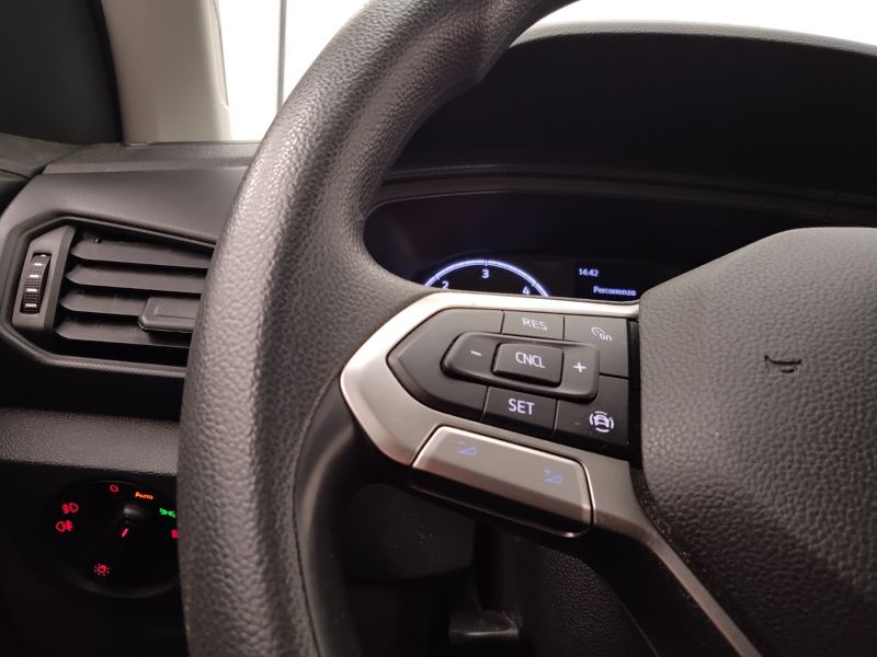 GuidiCar - VOLKSWAGEN T-Cross 2020 T-Cross 1.6 tdi Urban 95cv Usato