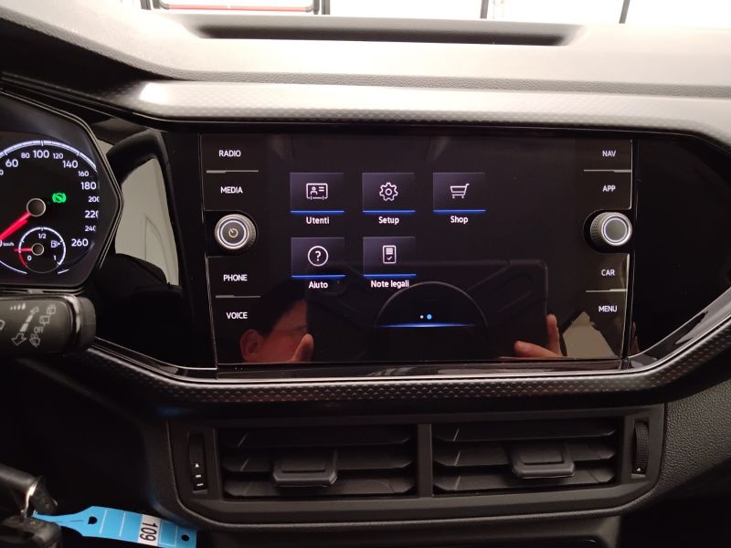 GuidiCar - VOLKSWAGEN T-Cross 2021 T-Cross 1.0 tsi Style 110cv dsg Usato