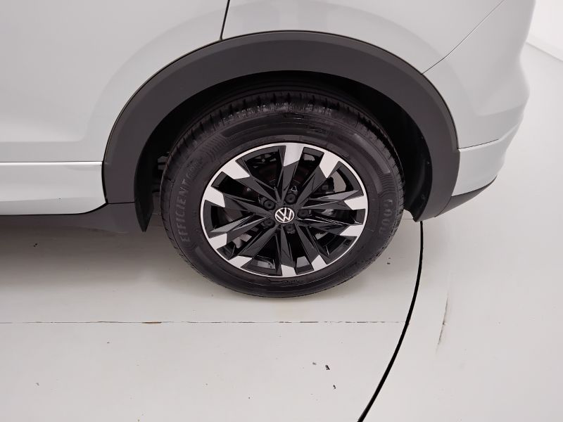 GuidiCar - VOLKSWAGEN T-Cross 2022 T-Cross 1.0 tsi Sport 110cv Usato