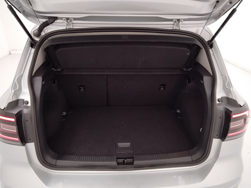 GuidiCar - VOLKSWAGEN T-Cross 2022 T-Cross 1.0 tsi Sport 110cv Usato