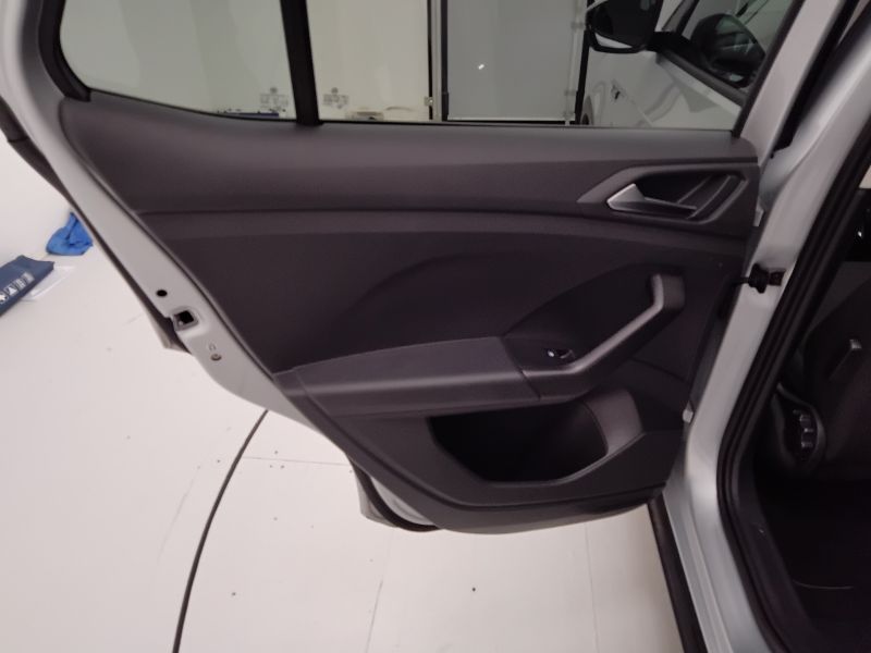 GuidiCar - VOLKSWAGEN T-Cross 2022 T-Cross 1.0 tsi Sport 110cv Usato