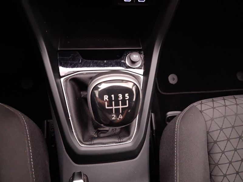 GuidiCar - VOLKSWAGEN T-Cross 2021 T-Cross 1.0 tsi Style 95cv Usato