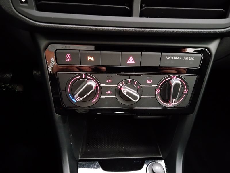 GuidiCar - VOLKSWAGEN T-Cross 2021 T-Cross 1.0 tsi Style 95cv Usato